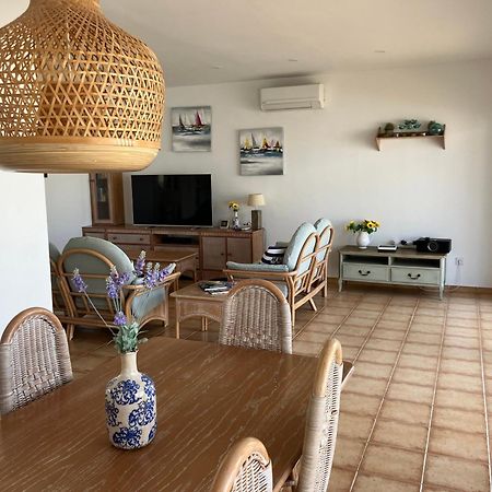 קורלחו Beach House With The Heated Pool Next To Rocky Point מראה חיצוני תמונה