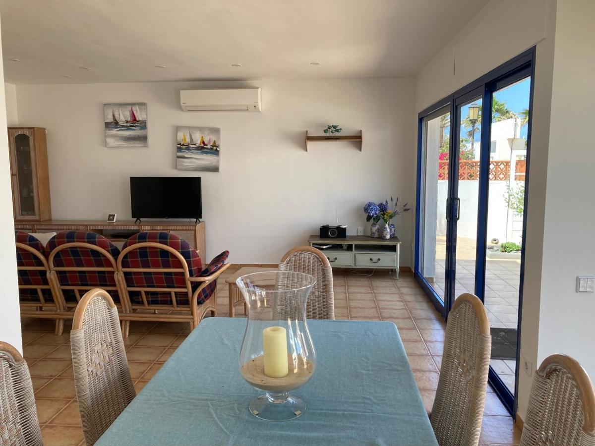 קורלחו Beach House With The Heated Pool Next To Rocky Point מראה חיצוני תמונה